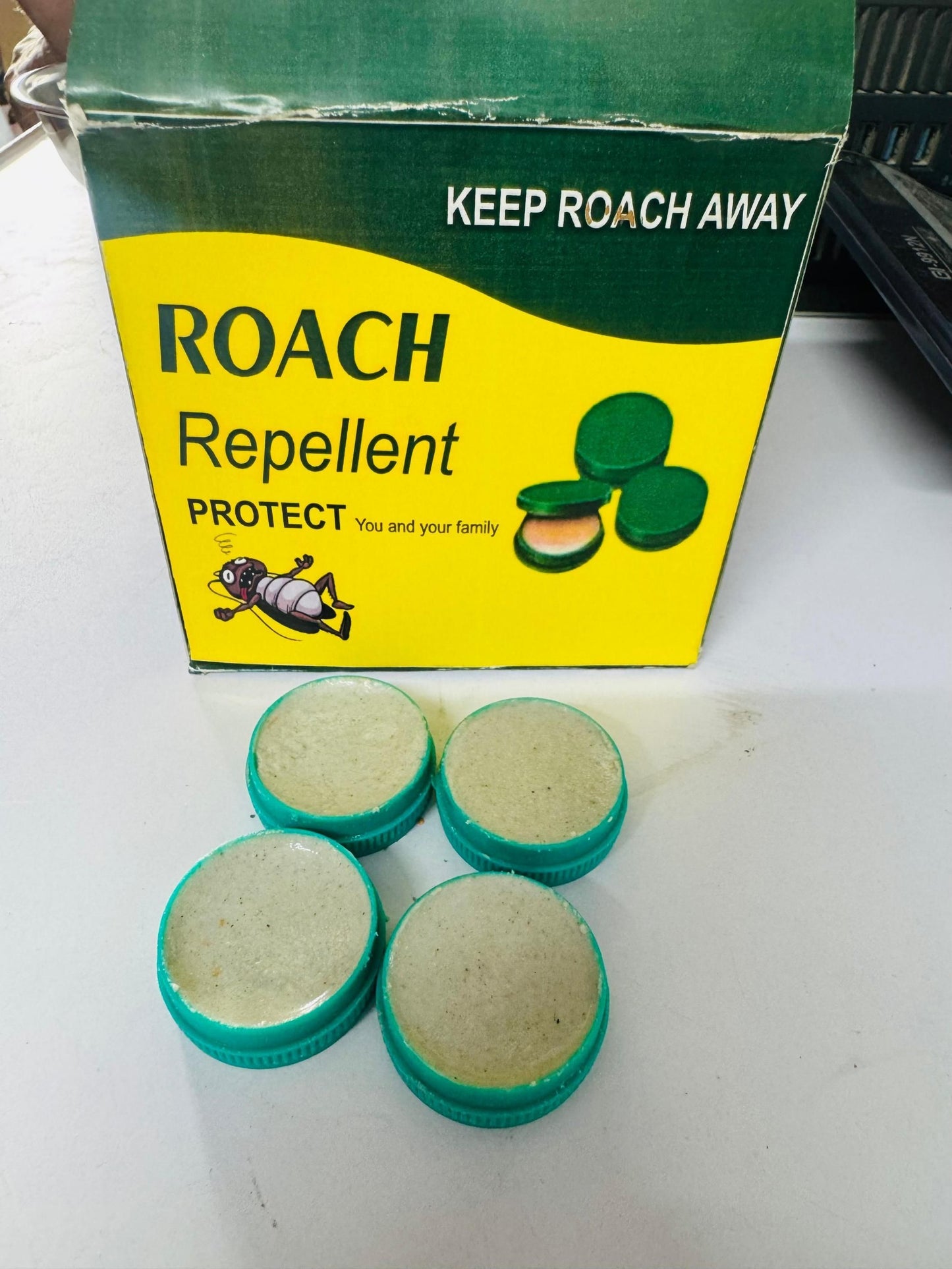 RoachShield Natural Gel – Safe Cockroach Killer for Home